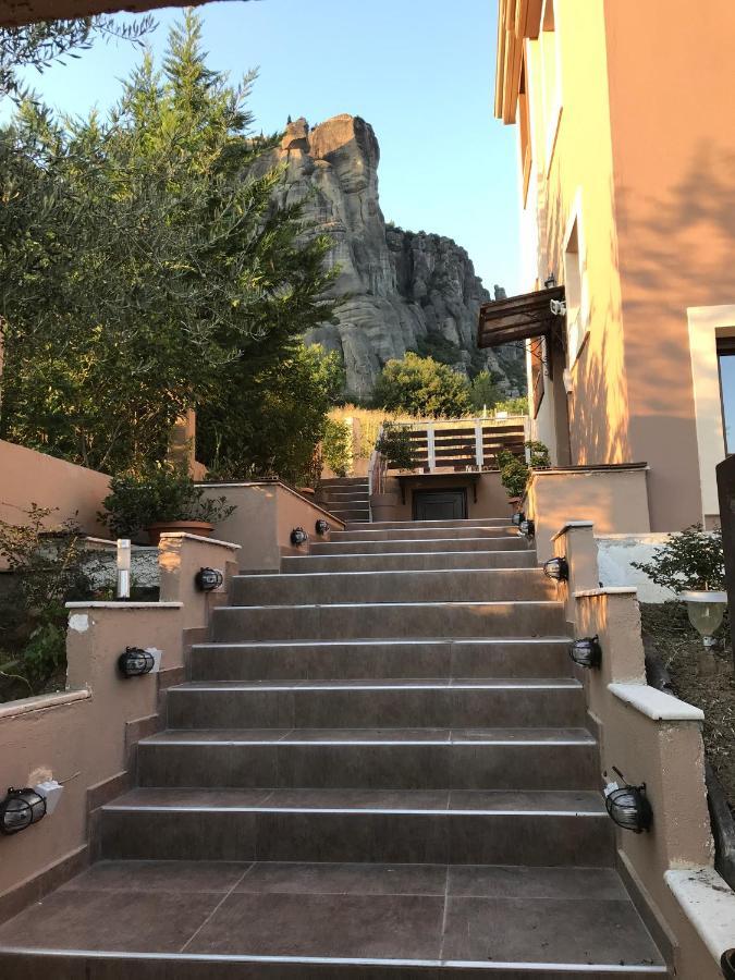 Villa Under Meteora Kalambaka Exterior photo